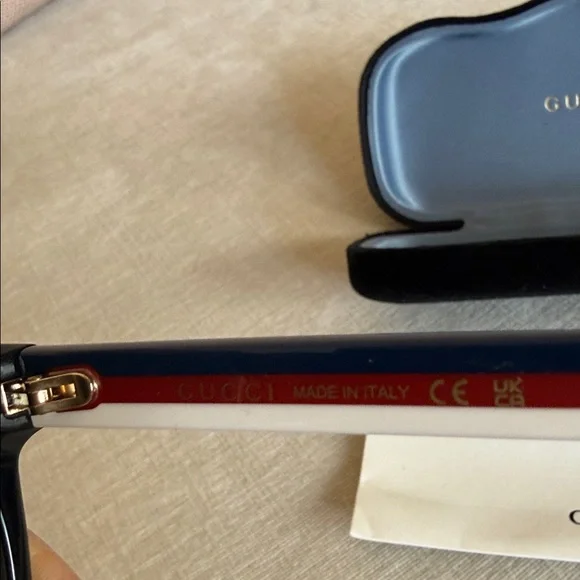 Gucci Classic Black Sunglasses